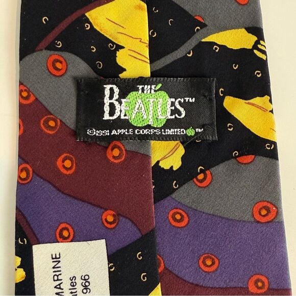Vintage the Beatles Yellow Submarine Silk Tie USA - Picture 4 of 8